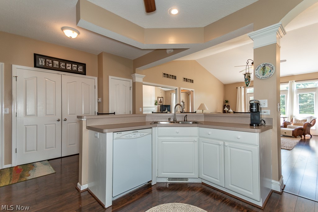 Country Club Village Ph I Clstr De - Residential