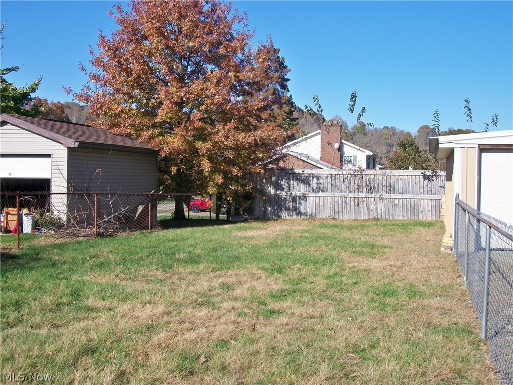 Russell Pride Add - Residential