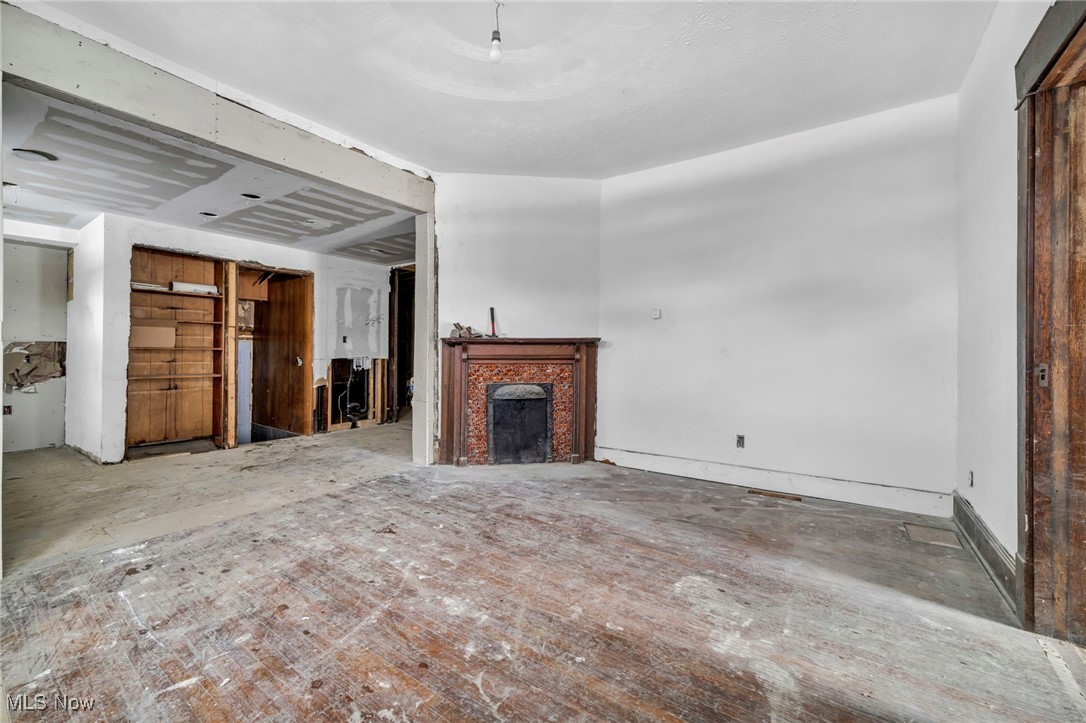 Canton - Residential Income