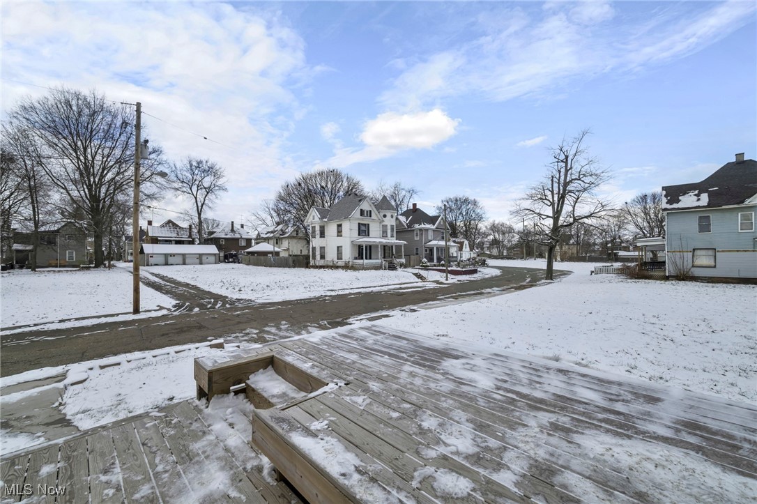 Canton - Residential Income