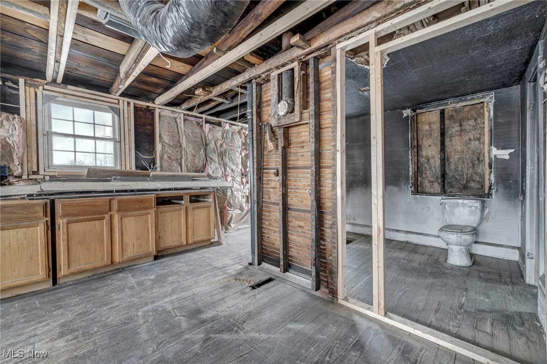 Canton - Residential Income