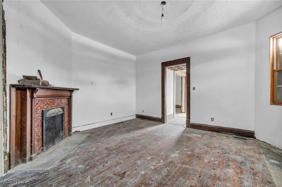 Canton - Residential Income