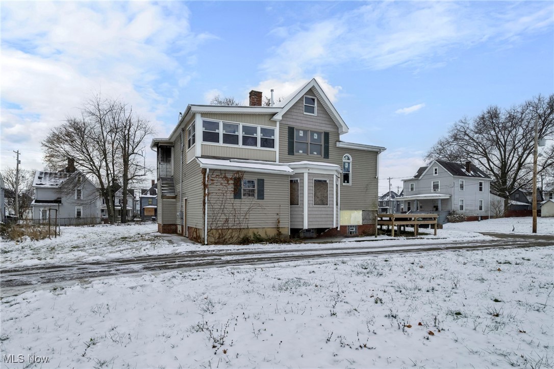 Canton - Residential Income