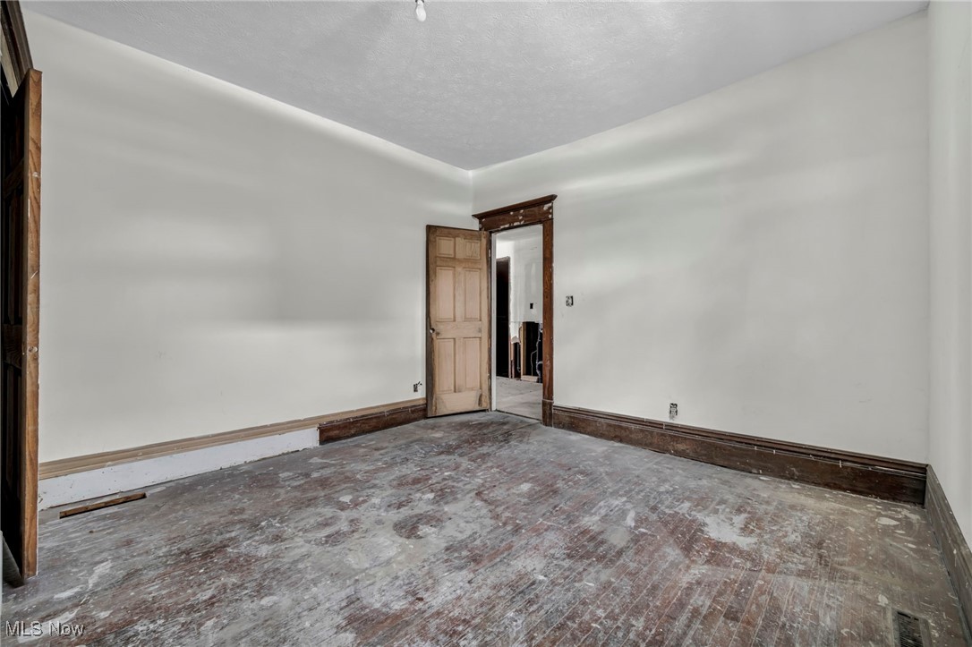 Canton - Residential Income