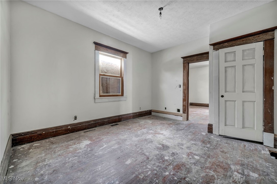 Canton - Residential Income