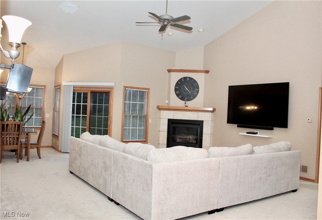 Hunters Rdg 06 - Residential