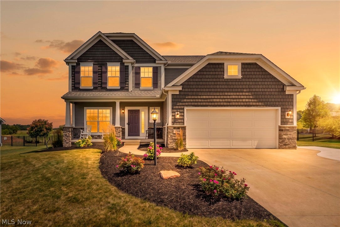 344 Heatherby NE