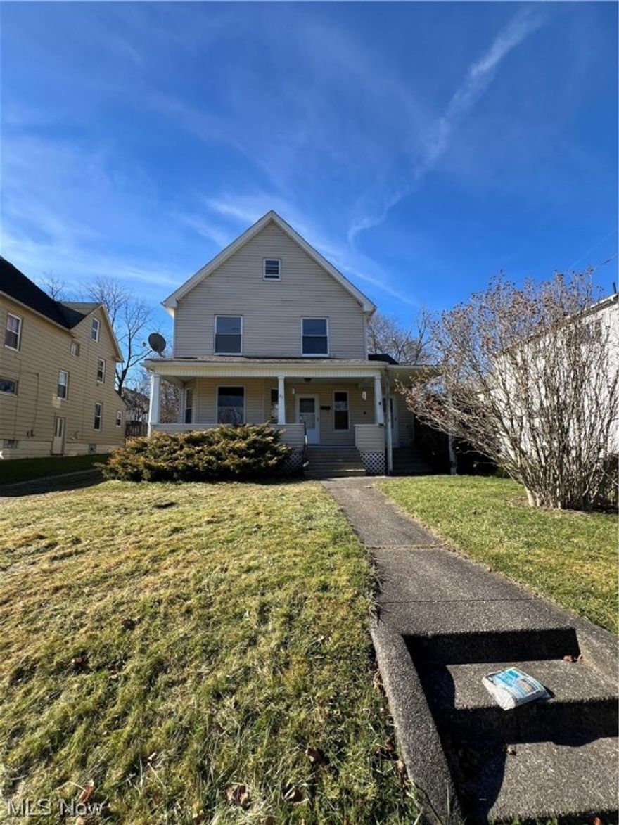 Investor Special! Add this updated duplex in the heart of Struthers to your rental portfolio or purchase this duplex and live in it for free as your mortgage is paid by the other unit! The primary unit features four total spacious bedrooms, two full bathrooms, with the Master being on the first floor with an attached bathroom, an eat-in kitchen, and living room that allows plenty of natural light in. Continue upstairs in the primary unit to find 3 additional sizable bedrooms and another full bathroom. The second unit is comprised of 1 bedroom, a full bathroom and kitchen and a bonus room that could be used as an additional bedroom or a living room. Schedule a showing today before this one is gone!