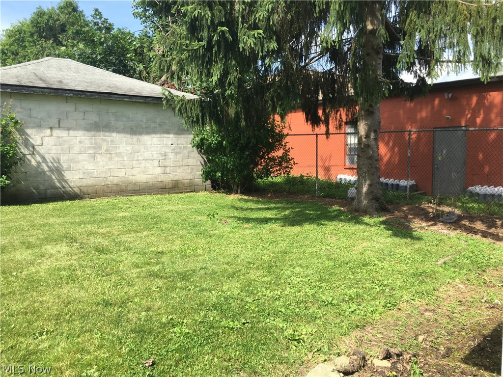 Bloom & Long - Residential Income