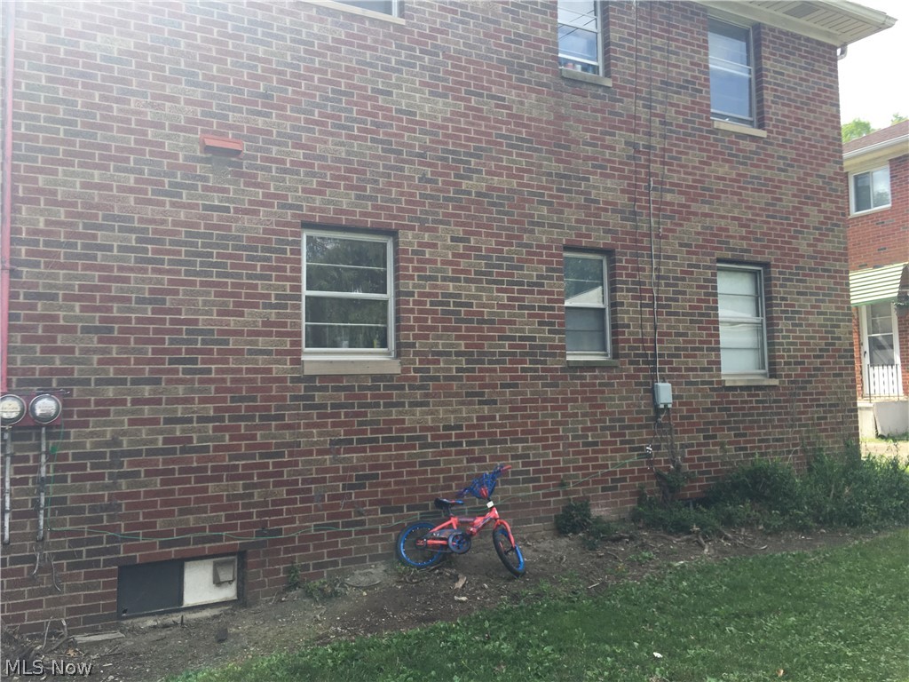 Bloom & Long - Residential Income