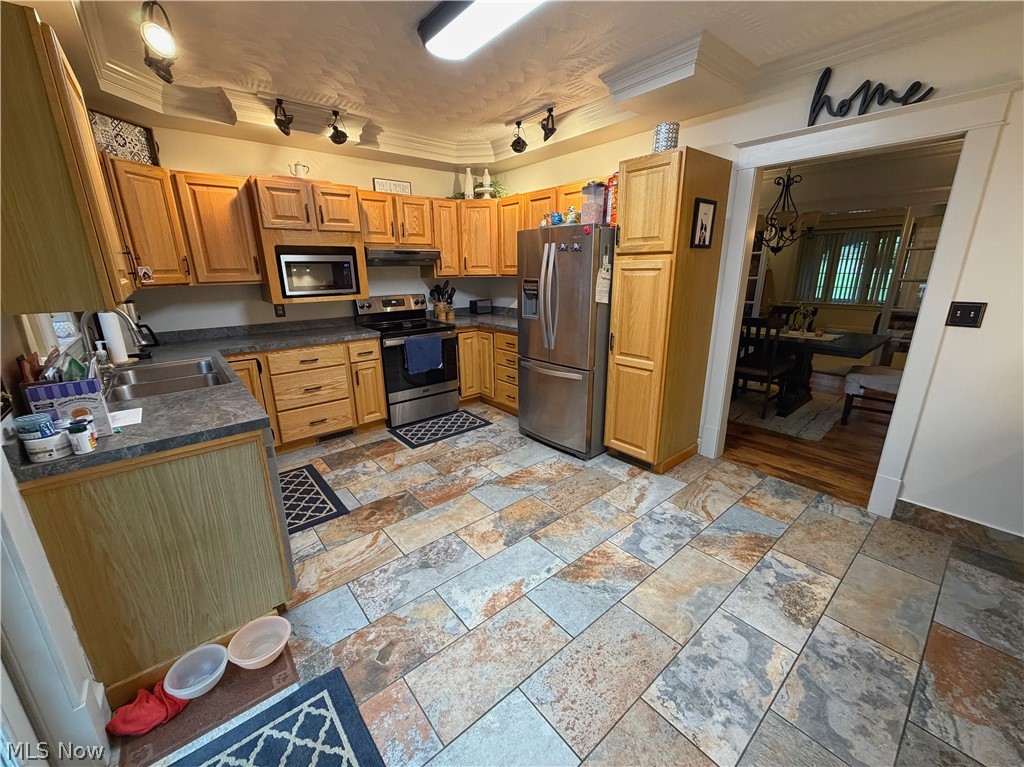 Adams & Craig Sub - Residential