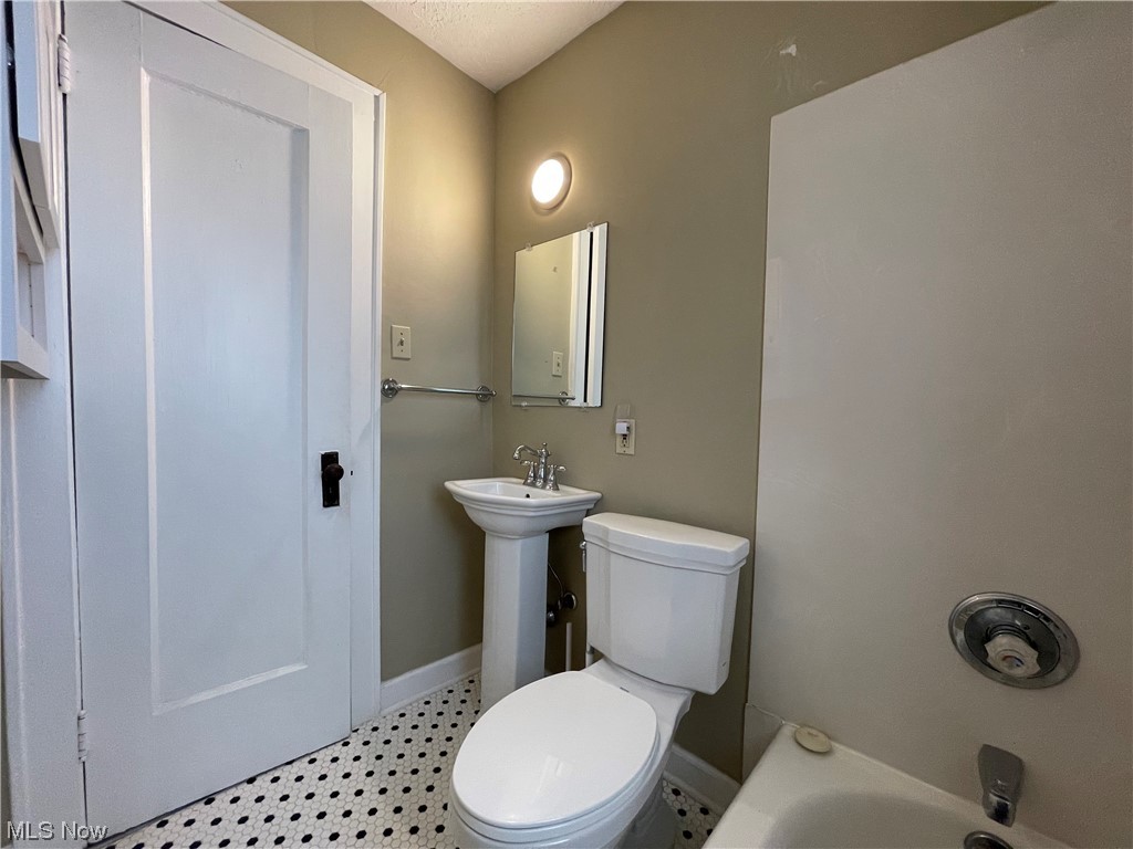 Fenns - Residential Lease