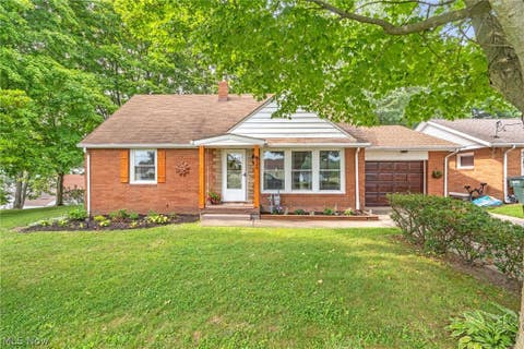Homes For Sale - 249 Liberty Street<br/> Stark County, East Canton, OH 44730