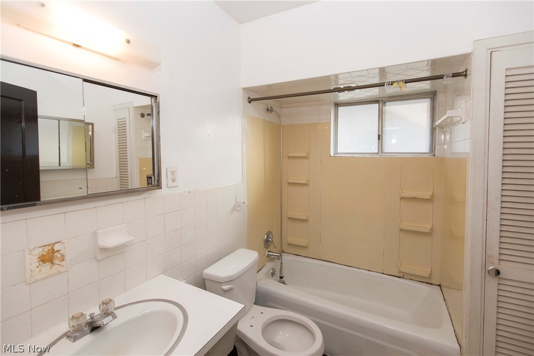 Land & Home Co - Residential Income