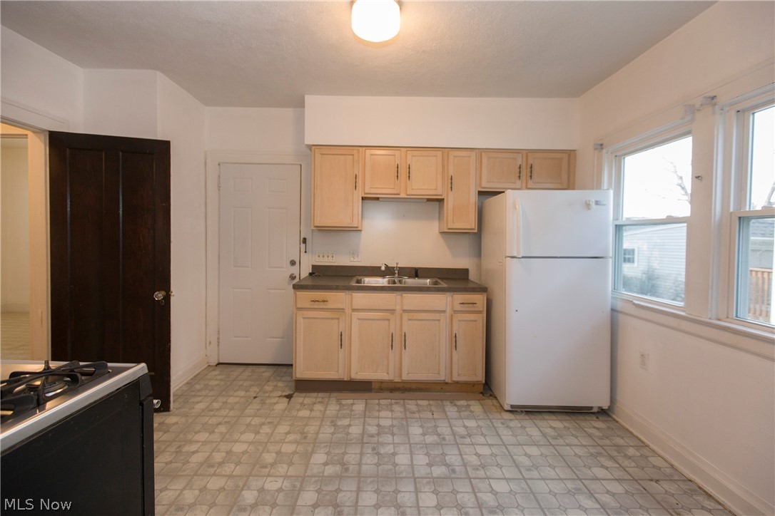 Land & Home Co - Residential Income