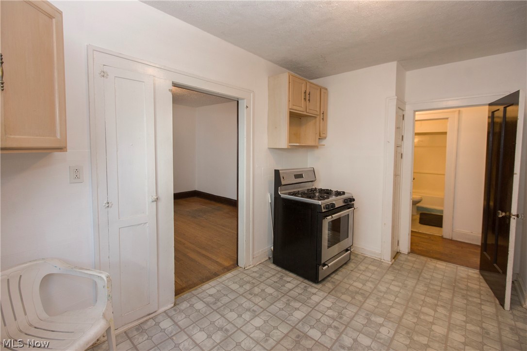 Land & Home Co - Residential Income