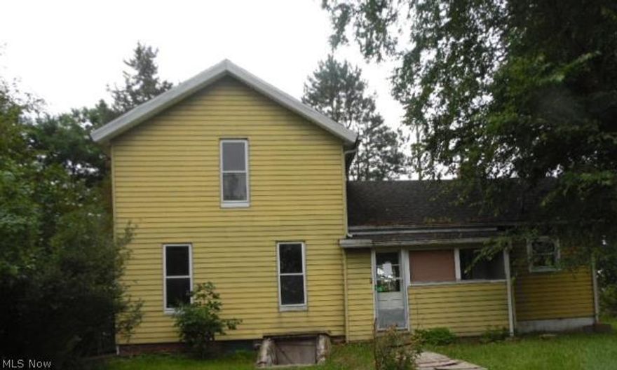 REO Property, Property Sold AS-IS W/O Repair, Warranty or Seller Disclosure.  The Listing Broker & Seller make no guarantees as to the accuracy of information herein; Buyer or Buyer’s Agent is responsible for utility activation related to inspections, Water activation not authorized; air pressure test only.