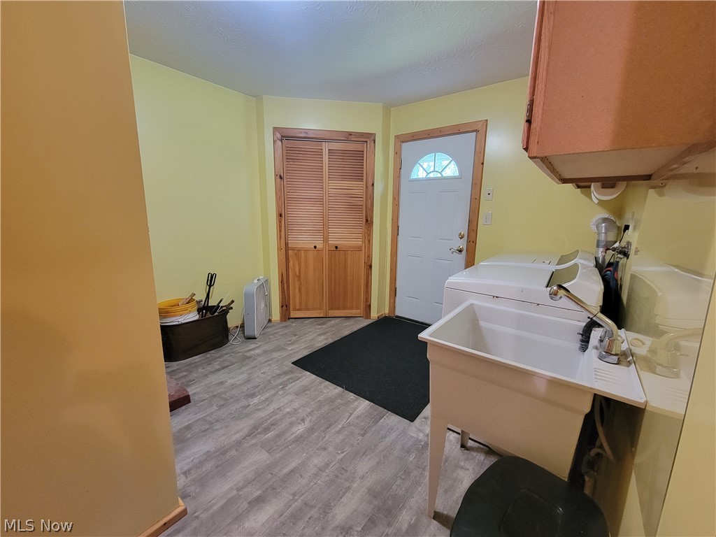 Connecticut Western Reserve - Residential