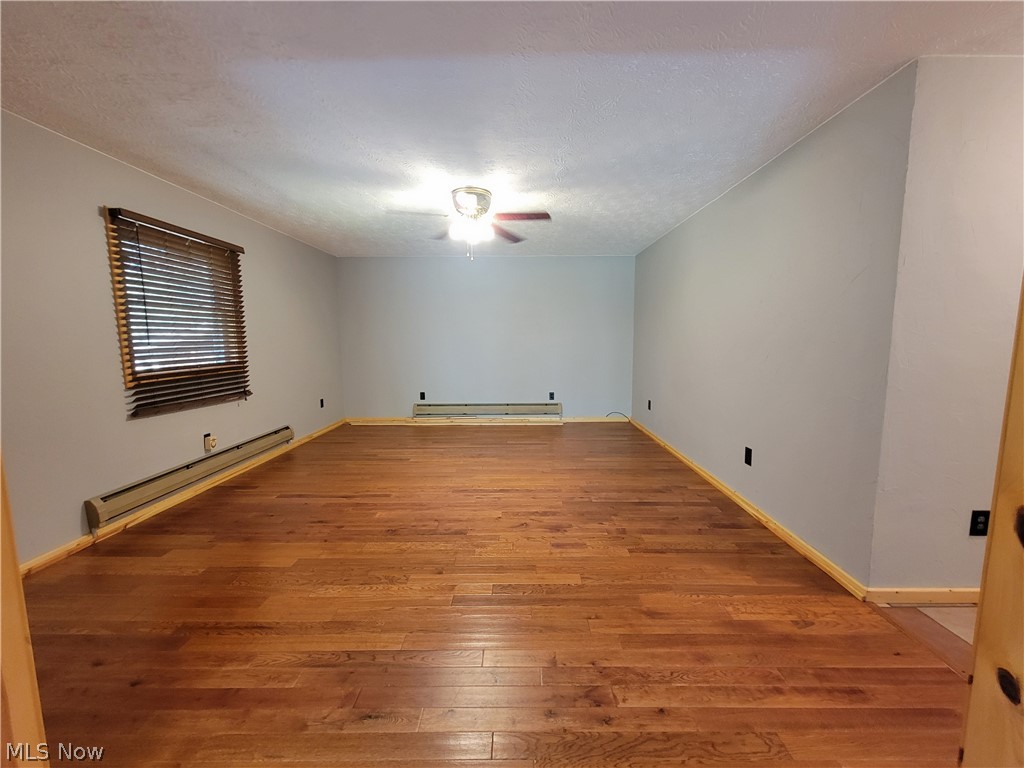 Connecticut Western Reserve - Residential