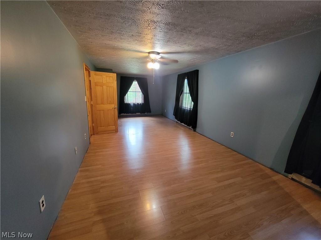 Connecticut Western Reserve - Residential