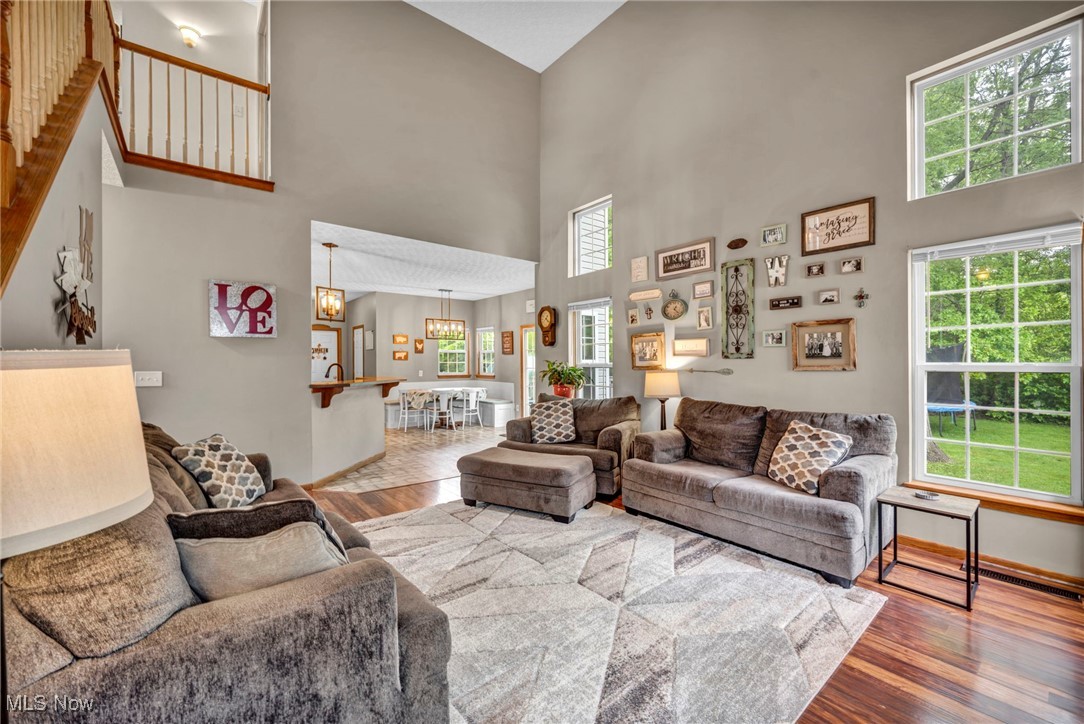 893 Pebble Beach Cove, Painesville, Ohio image 5