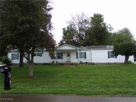 Photo for 308 S Saint Clairsville Road SW