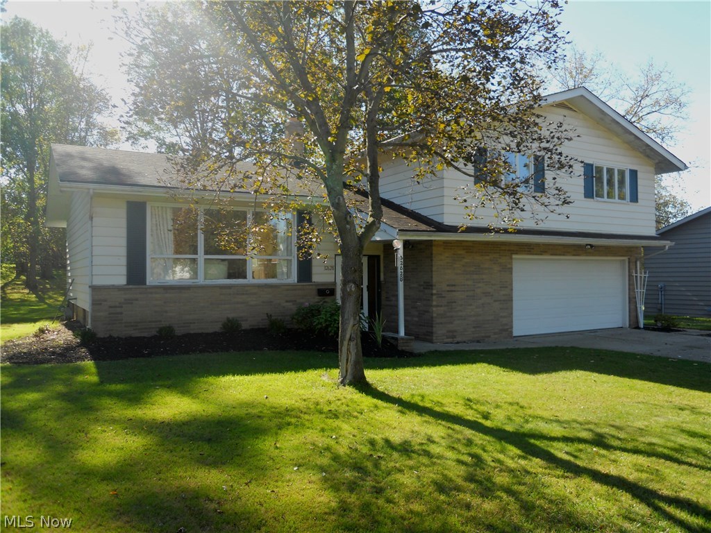 Hunt Club - Residential