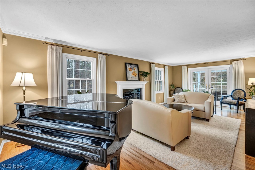 Chagrin Blvd Estates - Residential