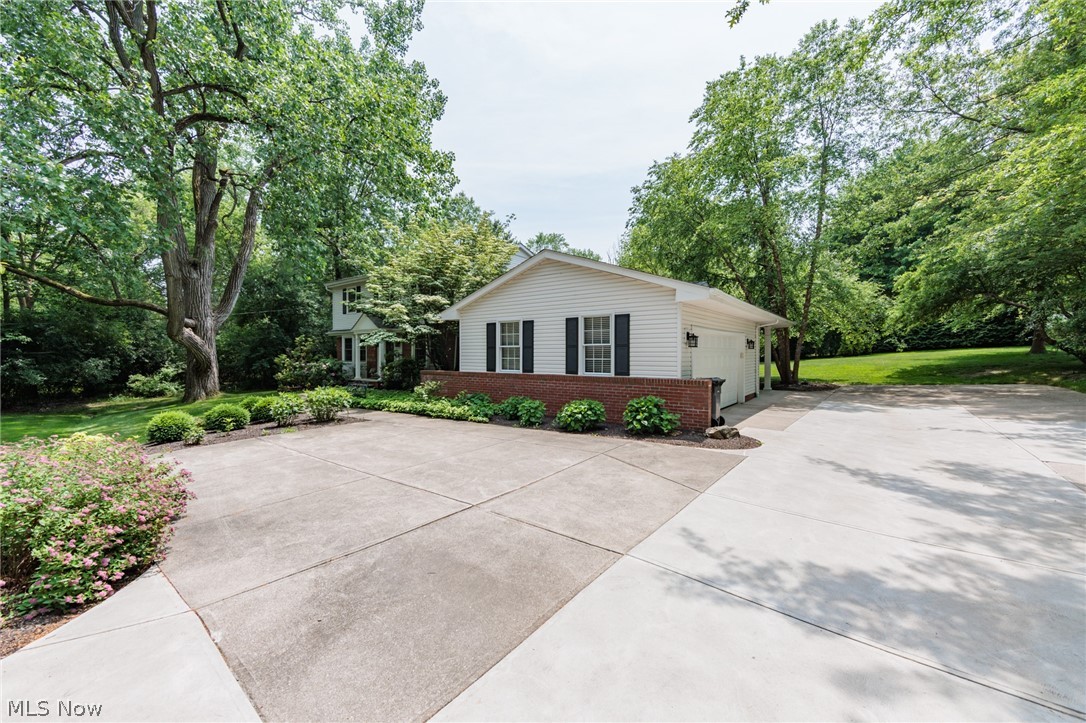 Chagrin Blvd Estates - Residential