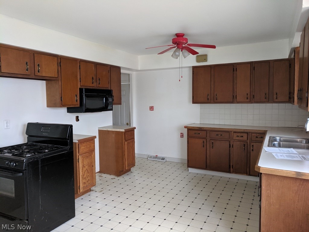 Fairway Land - Residential