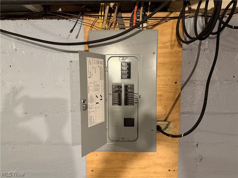 Tiny photo for 893 Maxwell Avenue, Millersburg, OH 44654 (MLS # 5190188)