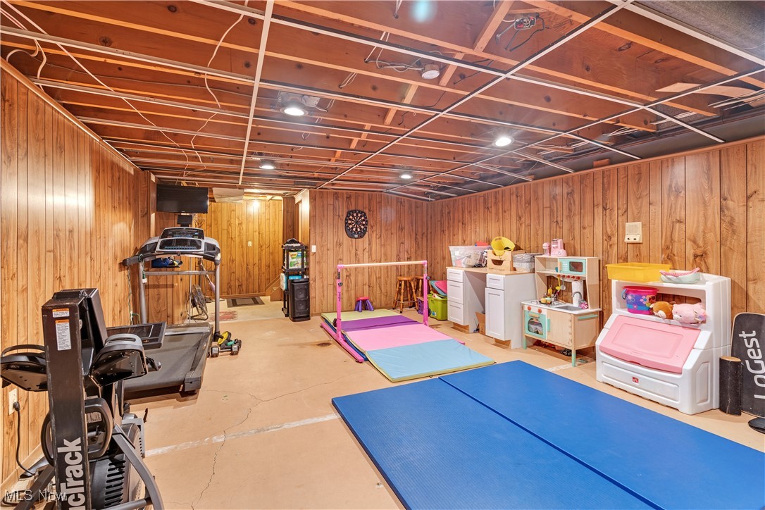 Hills & Dales - Residential