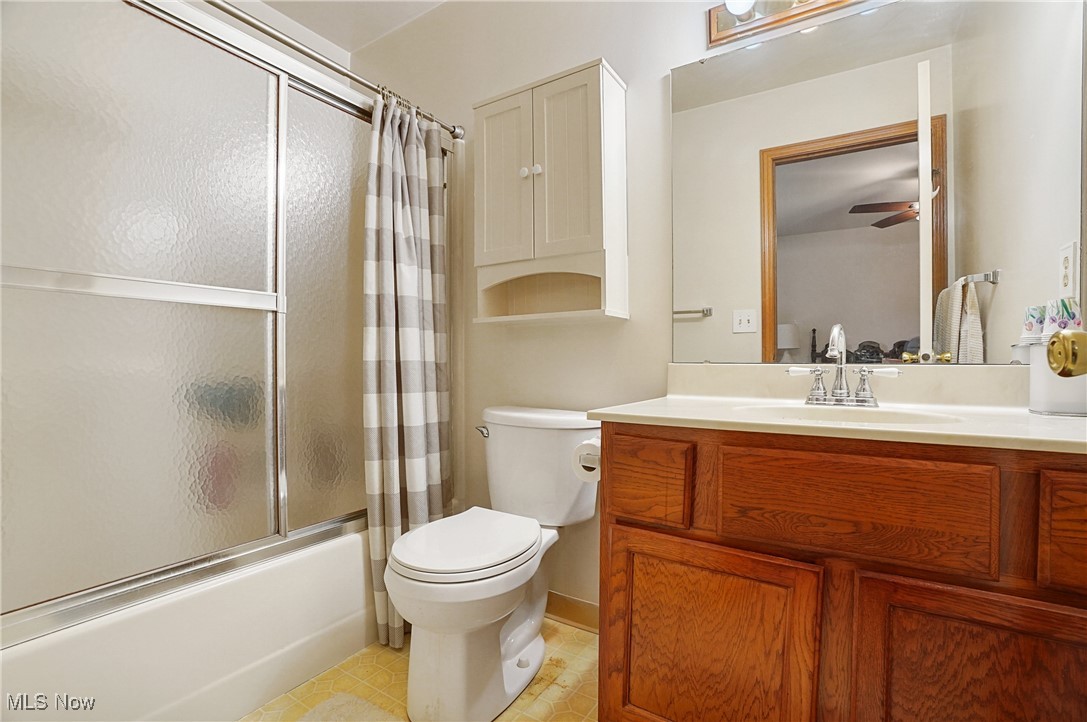 Roberto Place Condo - Residential