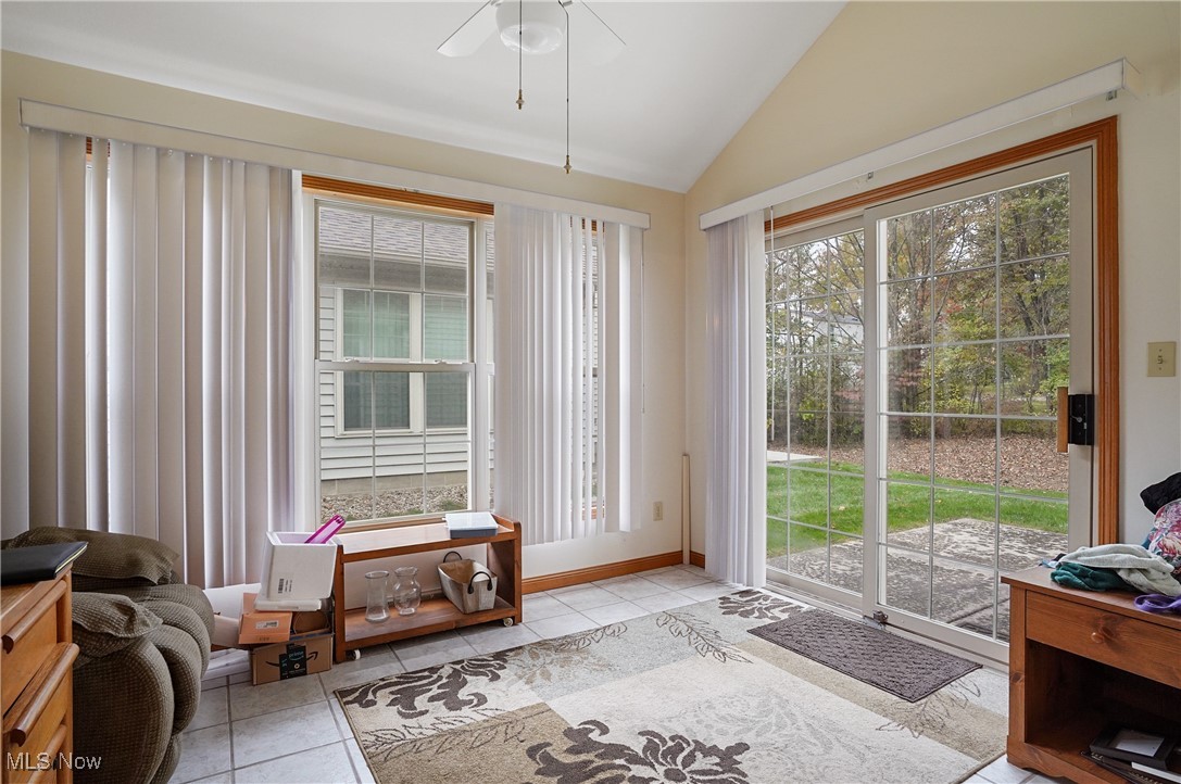 Roberto Place Condo - Residential