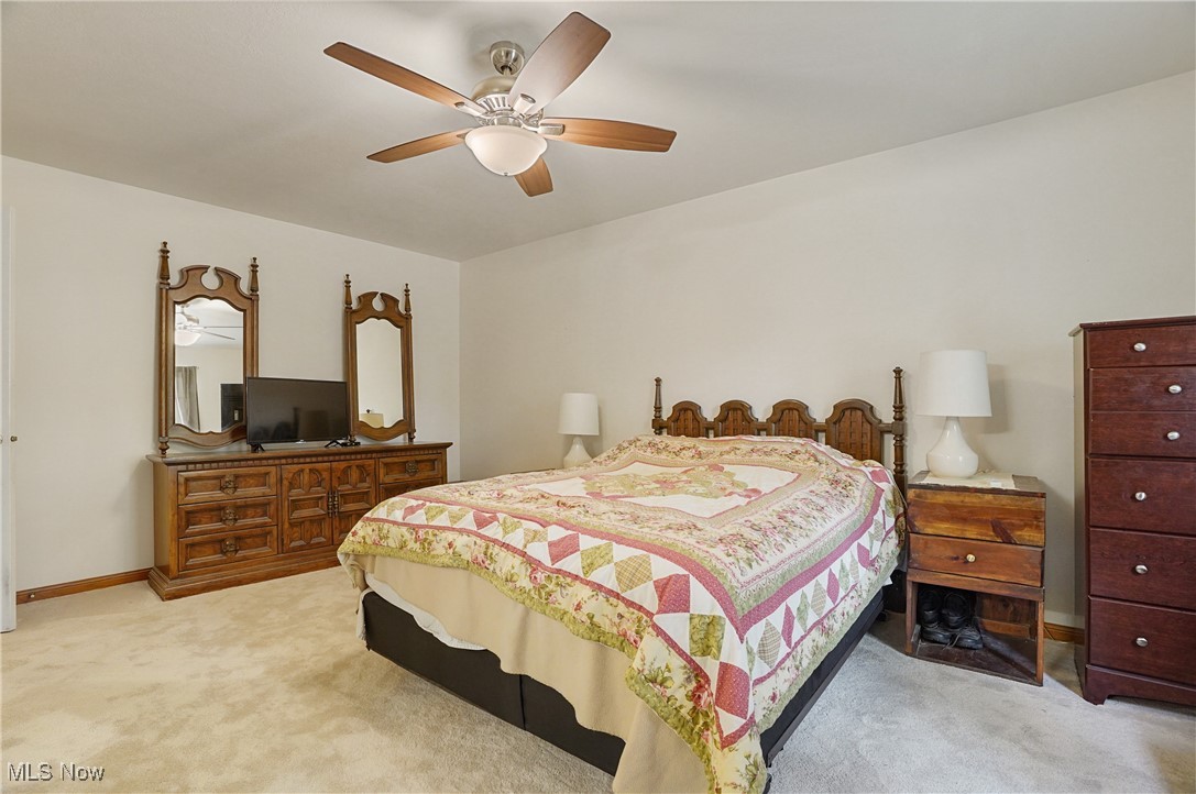 Roberto Place Condo - Residential