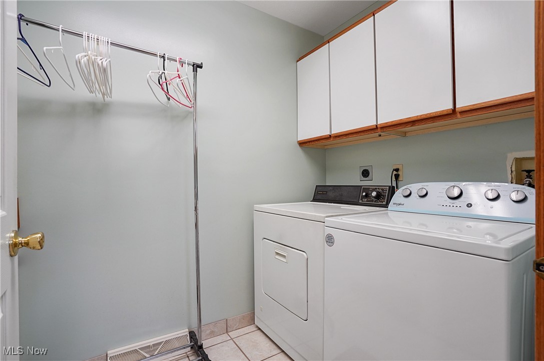 Roberto Place Condo - Residential