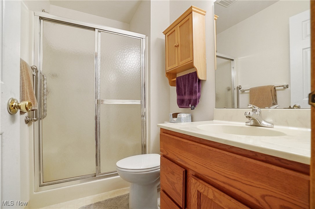 Roberto Place Condo - Residential