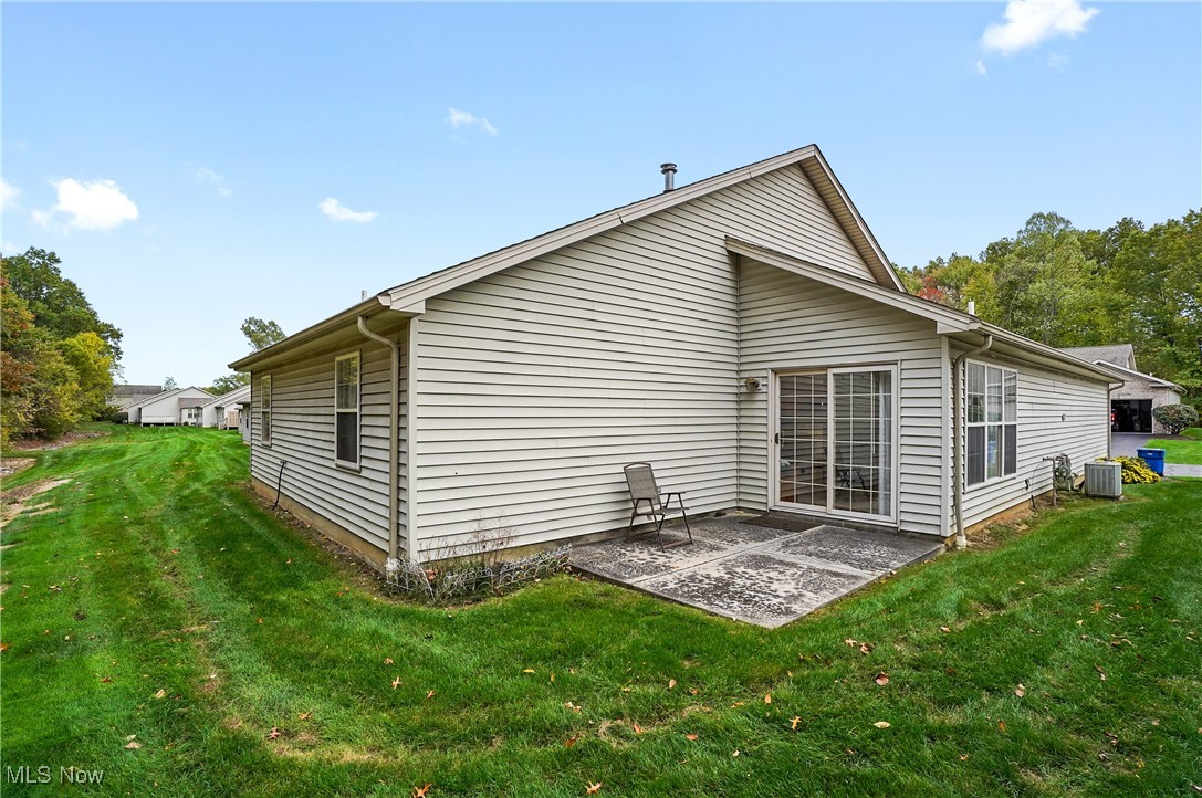 Roberto Place Condo - Residential