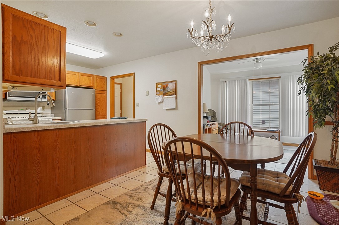 Roberto Place Condo - Residential