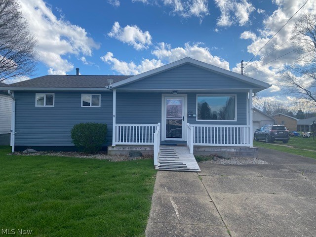 Will you just look at this Charming Home? Turn Key Newly remodeled RANCH home in Vienna, Wv. 3 Bedroom and 2 Full Baths all on main floor. Brand New Appliances, Flooring, New Storm door and not to mention a FANTASTIC Covered back deck. Both bathrooms have been completely remodeled as well. Give this one a look! This home is READY TO GO!