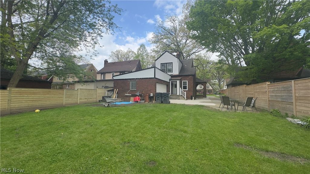 Photo of 132 Jennette Drive, Boardman, OH 44512 (MLS # 5208373)