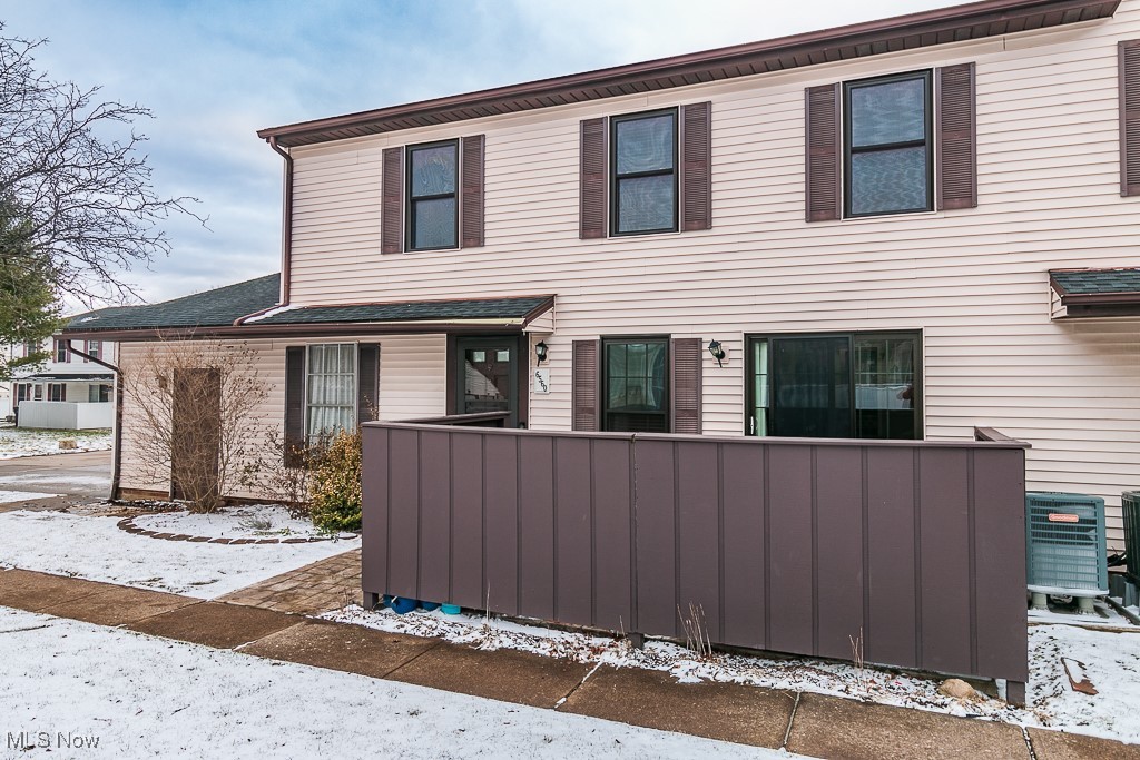 6560 Liberty Bell Drive #24-B, Brook Park, Ohio image 24