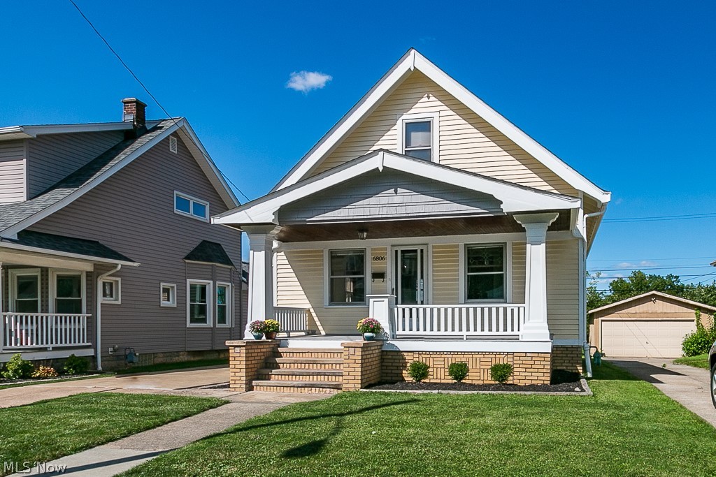 Ridgewood Gardens - Residential