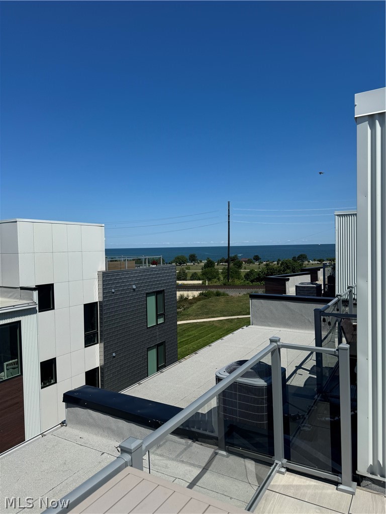 Battery Park Lakeside Twnhms Con - Residential