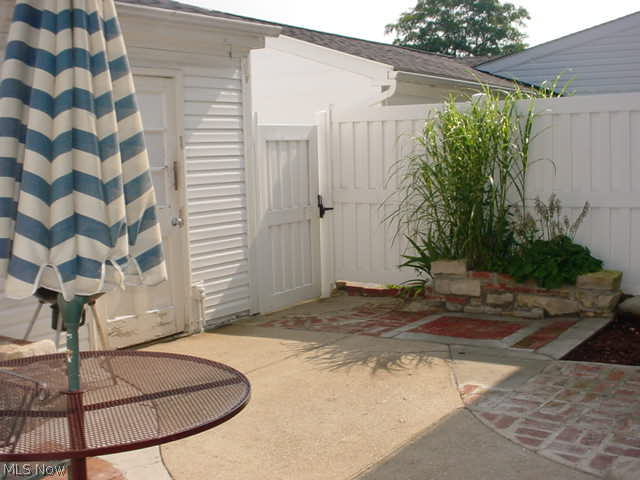Country Club Apt Homes North Condo - Residential