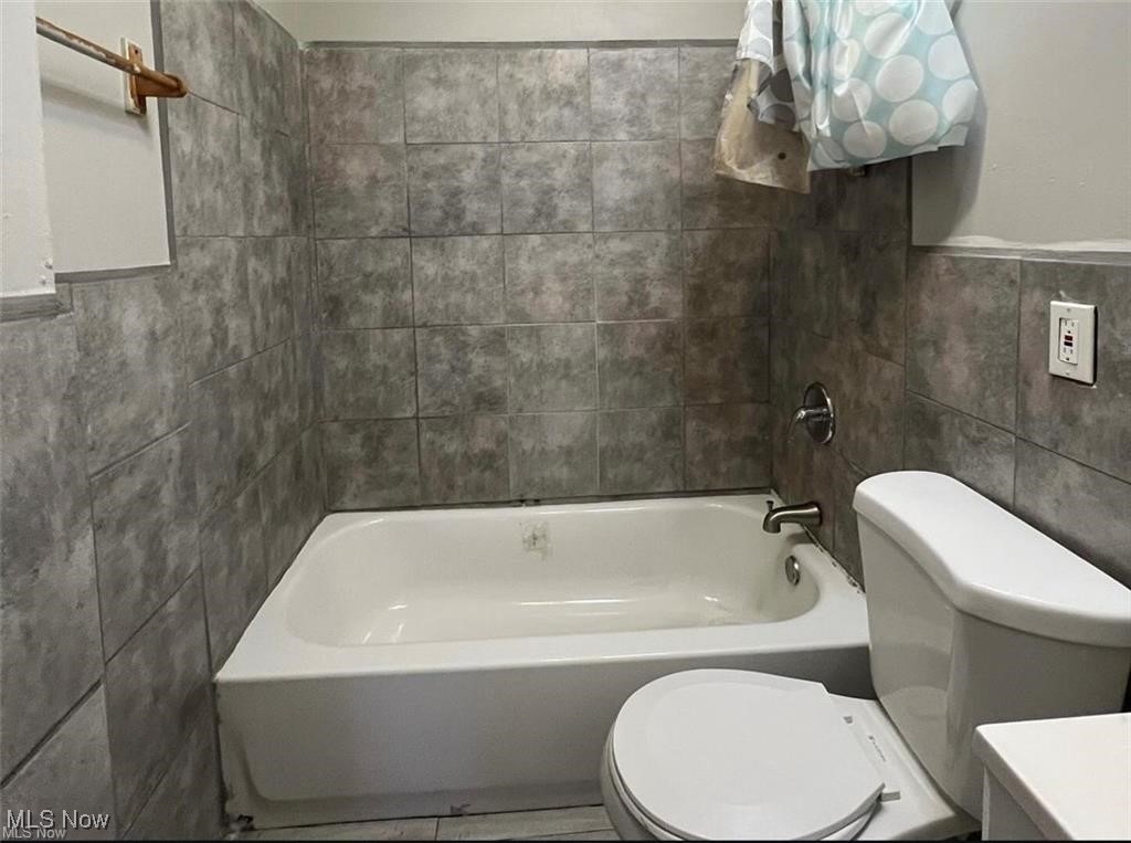 Faragher - Residential Lease