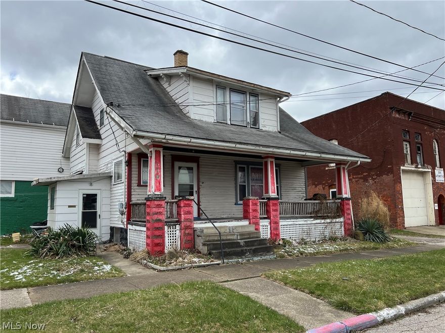 Lake Erie Lovers - you'll want to take a look at this Conneaut Port District 2-bedroom 2-story with 2 car garage. In need of updates, however this affordably priced home retains it's original charm with natural woodwork throughout. Close to the Conneaut Boat Clubs, Port District, Conneaut Twp Park, Public Docks Boat Launch, Lake Erie Beaches, the annual D-Day Re-enactment festivities, Award-winning wineries and some of the best restaurants on the NorthCoast.  Nice for the price!