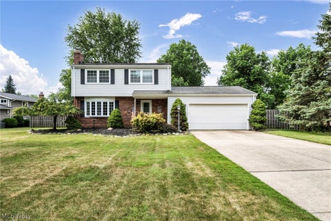 Homes For Sale - 3659 Mercury Drive<br/> Cuyahoga County, North Royalton, OH 44133