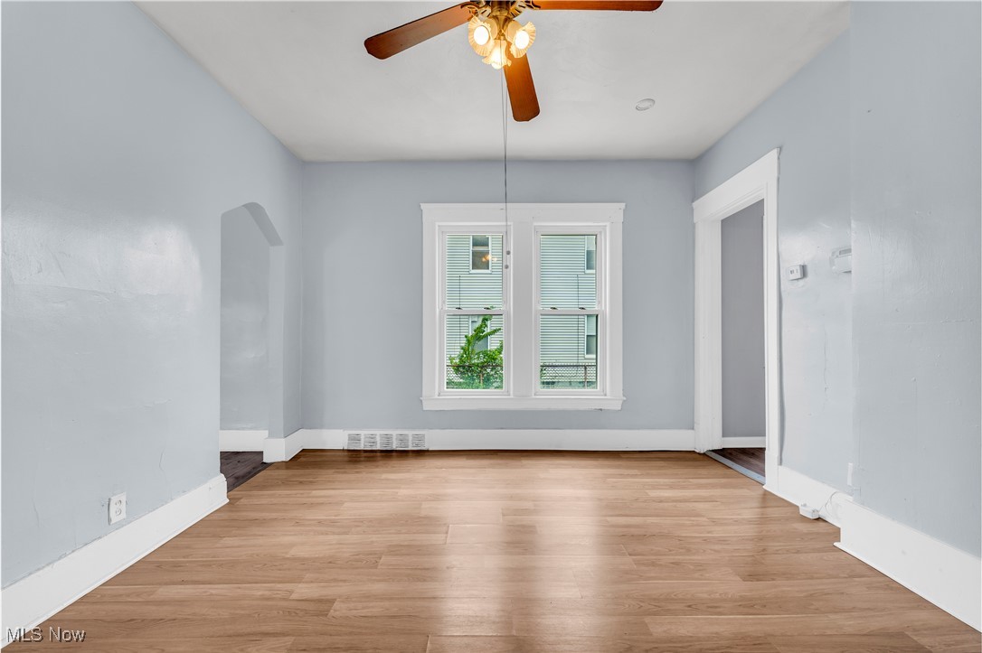 2266 E 84th Street, Cleveland, Ohio image 9
