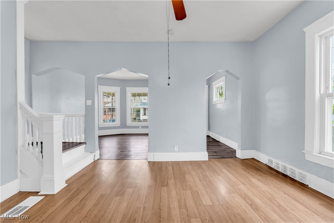 2266 E 84th Street, Cleveland, Ohio image 10